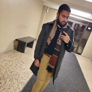 Meet your Posher, Adnan